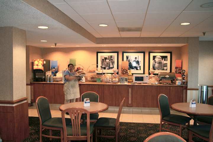 Spark By Hilton Germantown Washington Dc North Restaurante foto